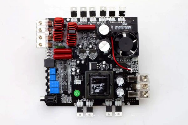 TXP2‑6500D | Tarantula XP 2-Channel 6500W Class D Amplifier - Image 5